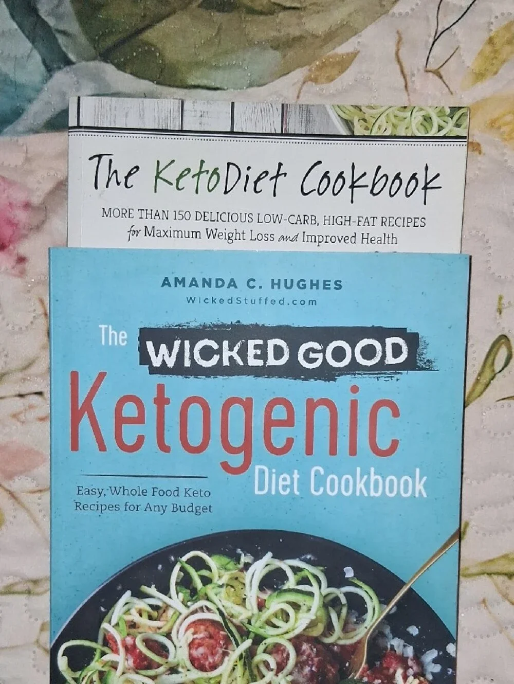 2 Ketogenic Diet Cookbooks